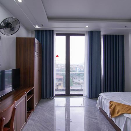 Golden Joy Hotel & Apartment Хайфон Экстерьер фото