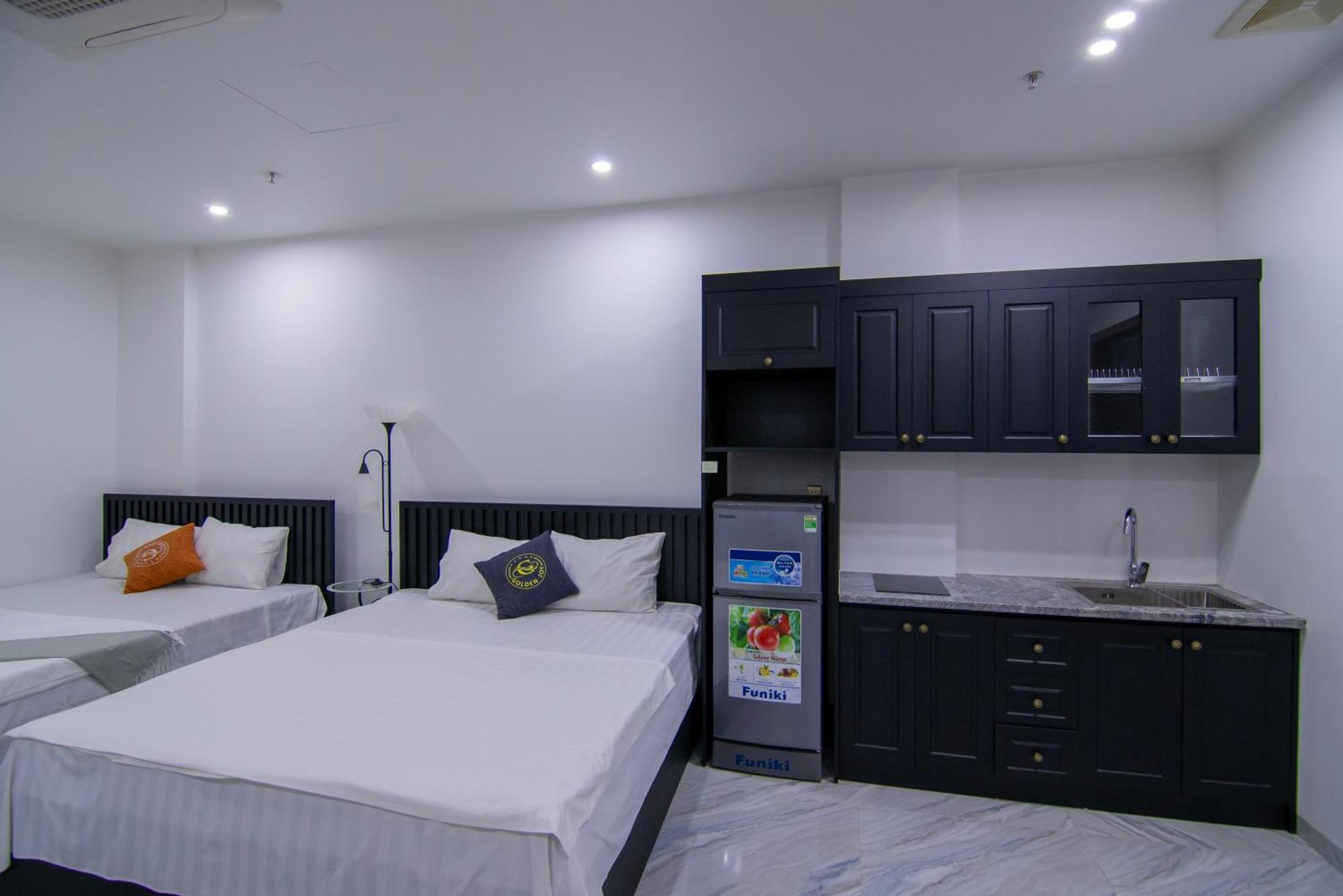 Golden Joy Hotel & Apartment Хайфон Экстерьер фото